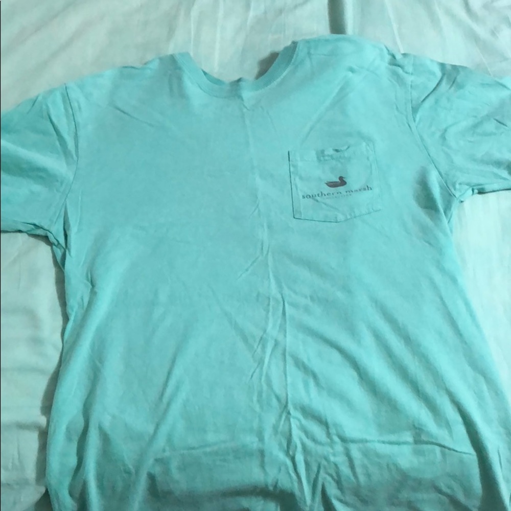 tee shirt